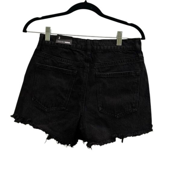 NWT Fashion Nova Women's Jacqueline Distressed High Rise Shorts Size 3 (Small) - Picture 5 of 6